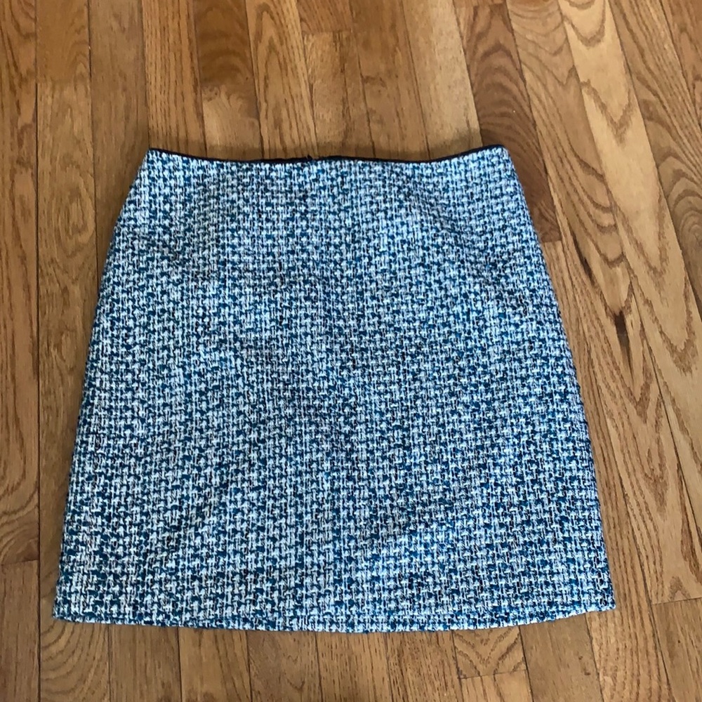 Tweed pencil skirt